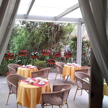 Hotel Regit 3*