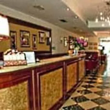 Hotel Regit 3*