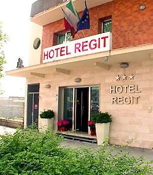 Regit Hotel 3*